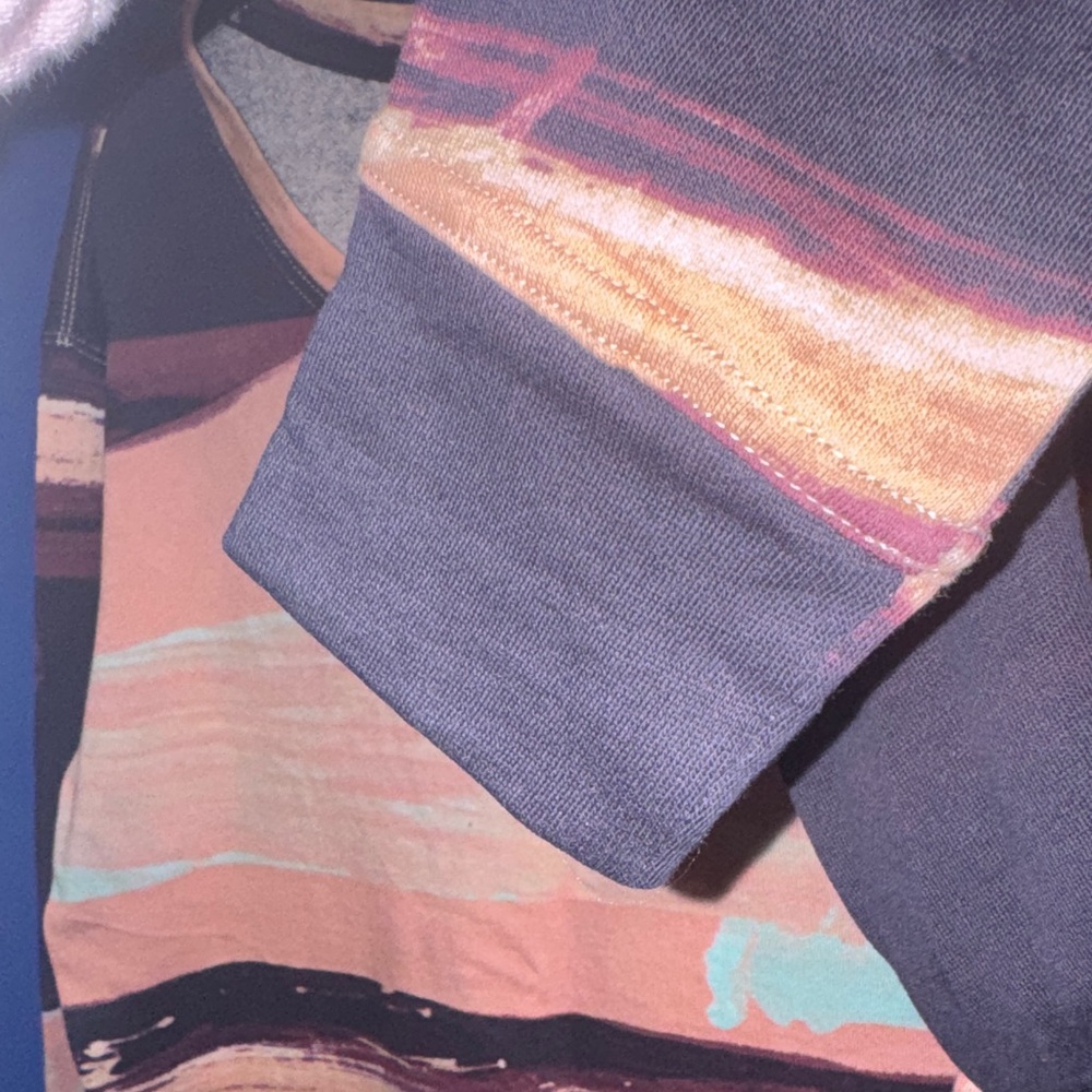 Grey State- Purple & Pink Abstract Landscape Long Sleeve Top - Picture 11 of 15